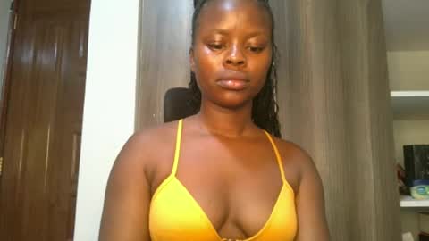 Snapshot of sallysasha254 chatting on 2, 1, 2025 sallysasha254 online show from 2, 1, 2025