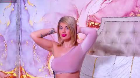 Snapshot of salmaroze chatting on 4, 12, 2025 SalmaRoze online show from 4, 12, 2025