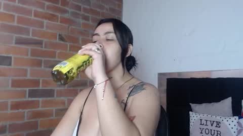   online show from 26, 11, 2025