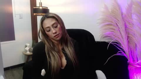 Snapshot of salome_drasin chatting on 25, 9, 2025 salome_drasin online show from 25, 9, 2025