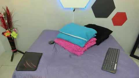 martina online show from 2, 2, 2025