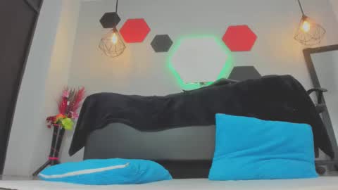 martina online show from 17, 9, 2025