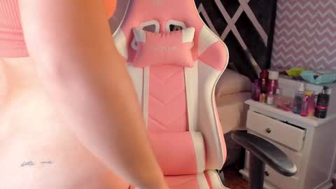 Snapshot of saloome_miller chatting on 10, 1, 2025 Salome online show from 10, 1, 2025