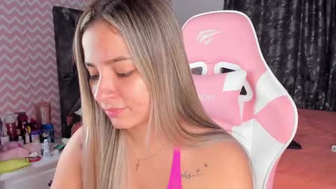 Snapshot of saloome_miller chatting on 5, 2, 2025 Salome online show from 5, 2, 2025