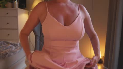 IsaBella-  online show from 21, 2, 2026