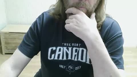 Snapshot of saltimbanquier chatting on 3, 4, 2026 Saltimbanquier Salt ou Banquier online show from 3, 4, 2026