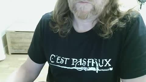 Snapshot of saltimbanquier chatting on 20, 4, 2026 Saltimbanquier Salt ou Banquier online show from 20, 4, 2026