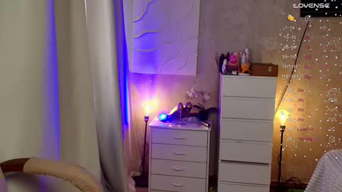 Snapshot of salut_love chatting on 23, 3, 2026 Ruby online show from 23, 3, 2026