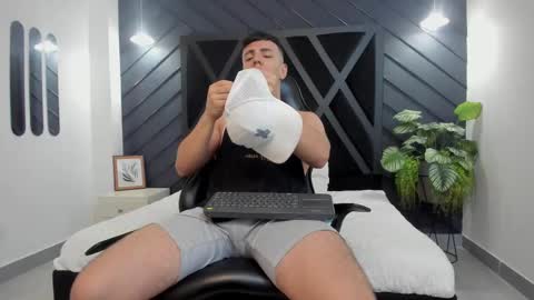 SALVATORE online show from 10, 2, 2025