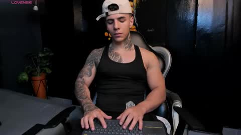 SALVATORE online show from 25, 11, 2025