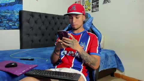   online show from 5, 3, 2025