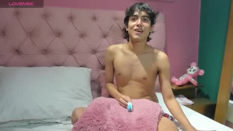 Snapshot of salvatore_monterey chatting on 12, 1, 2025 salvatore online show from 12, 1, 2025