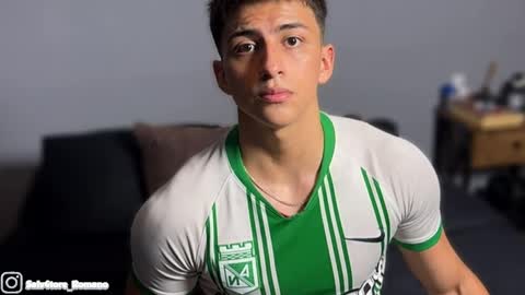 Snapshot of salvatore_romanoo chatting on 25, 4, 2026 Salvatore online show from 25, 4, 2026