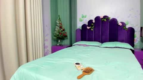 sam_naughty18 online show from 17, 12, 2024