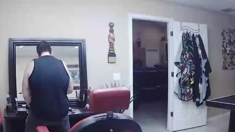 Snapshot of sam_papithebarber chatting on 29, 12, 2024 sam_papithebarber online show from 29, 12, 2024