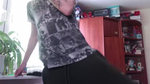 Snapshot of sam_skywalker chatting on 17, 4, 2026 sam_skywalker online show from 17, 4, 2026