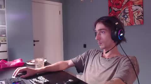 Snapshot of sam_skywalker chatting on 1, 8, 2026 sam_skywalker online show from 1, 8, 2026