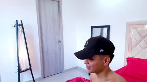 Snapshot of sam_tnt9 chatting on 20, 4, 2026 sam_tnt9 online show from 20, 4, 2026