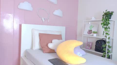   online show from 9, 11, 2025