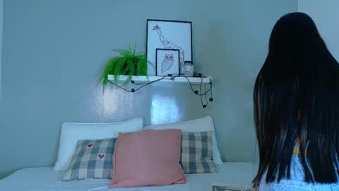   online show from 10, 11, 2025