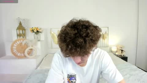 Sam online show from 10, 10, 2025