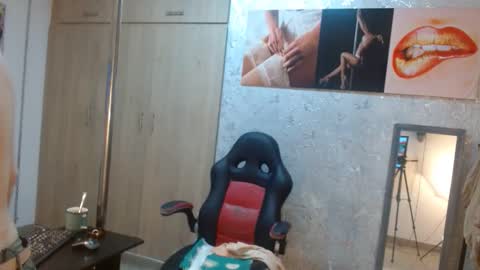 samanta online show from 15, 4, 2026