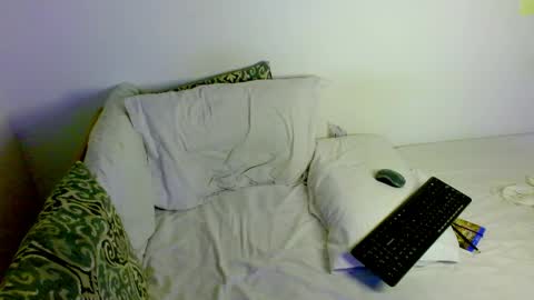 Snapshot of samanta_r_ chatting on 16, 4, 2026 Samanta online show from 16, 4, 2026