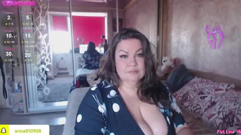 Snapshot of samanta_shy chatting on 14, 4, 2026 Marry online show from 14, 4, 2026