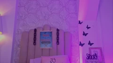  samanta  online show from 1, 11, 2025