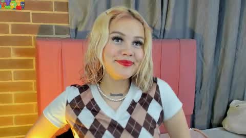 Snapshot of samantha_browwnn chatting on 5, 2, 2026 samantha_browwnn online show from 5, 2, 2026