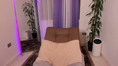 Snapshot of samantha_ferrec chatting on 17, 5, 2026 Samantha Ferrec online show from 17, 5, 2026