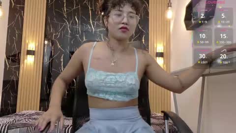 Snapshot of samantha_fox8 chatting on 28, 5, 2026 online show from 28, 5, 2026