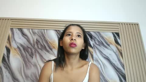 Snapshot of samantha_fox_squirt chatting on 5, 7, 2026 lizzy online show from 5, 7, 2026