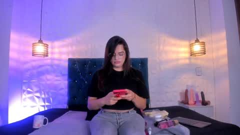 Snapshot of samantha_foxyy chatting on 7, 4, 2026 samantha_foxyy online show from 7, 4, 2026