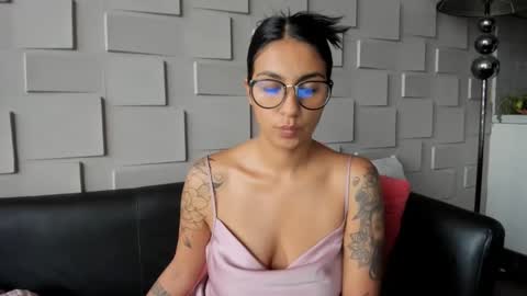 Snapshot of samantha_jadee chatting on 2, 2, 2025 Samantha online show from 2, 2, 2025