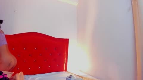 Snapshot of samantha_luv_ chatting on 4, 4, 2026 Samantha online show from 4, 4, 2026