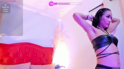 Snapshot of samantha_luv_ chatting on 7, 4, 2026 Samantha online show from 7, 4, 2026