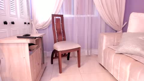 samantha_thompsoon online show from 5, 11, 2025