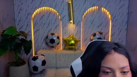 Snapshot of samantha_tx_ chatting on 24, 6, 2026 Samantha online show from 24, 6, 2026