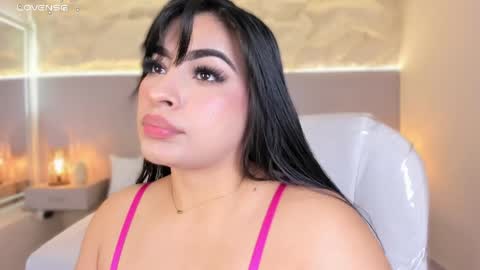 Snapshot of samanthaa_22_ chatting on 4, 5, 2026 Samanthaa online show from 4, 5, 2026