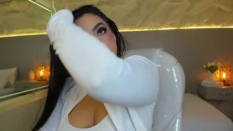 Snapshot of samanthaa_22_ chatting on 18, 5, 2026 Samanthaa online show from 18, 5, 2026