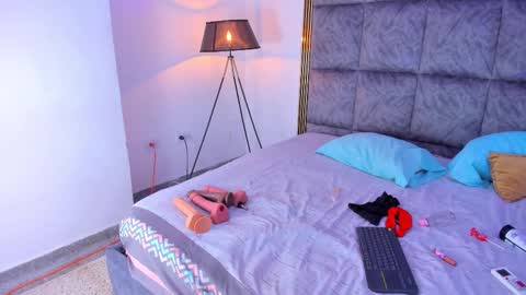 Samantha online show from 14, 12, 2025