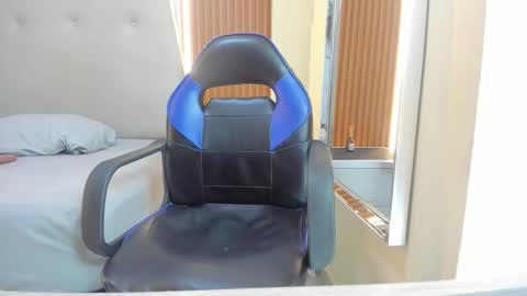    online show from 9, 2, 2026