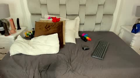 Snapshot of samanthabrown69 chatting on 8, 1, 2025 Samantha online show from 8, 1, 2025