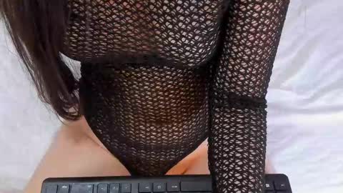 samanthahill_ online show from 3, 2, 2026