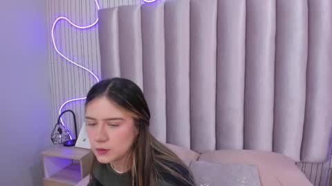 Snapshot of samanthapeachs chatting on 27, 11, 2025 Alejandra online show from 27, 11, 2025