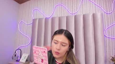 Snapshot of samanthapeachs chatting on 28, 11, 2025 Alejandra online show from 28, 11, 2025