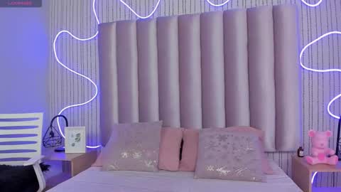 Snapshot of samanthapeachs chatting on 19, 1, 2026 Alejandra online show from 19, 1, 2026