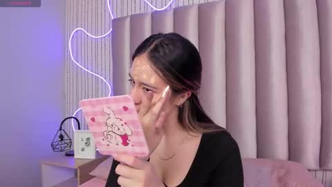 Snapshot of samanthapeachs chatting on 2, 2, 2026 Alejandra online show from 2, 2, 2026