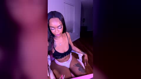 Snapshot of samanthaporsha chatting on 18, 4, 2026 samanthaporsha online show from 18, 4, 2026